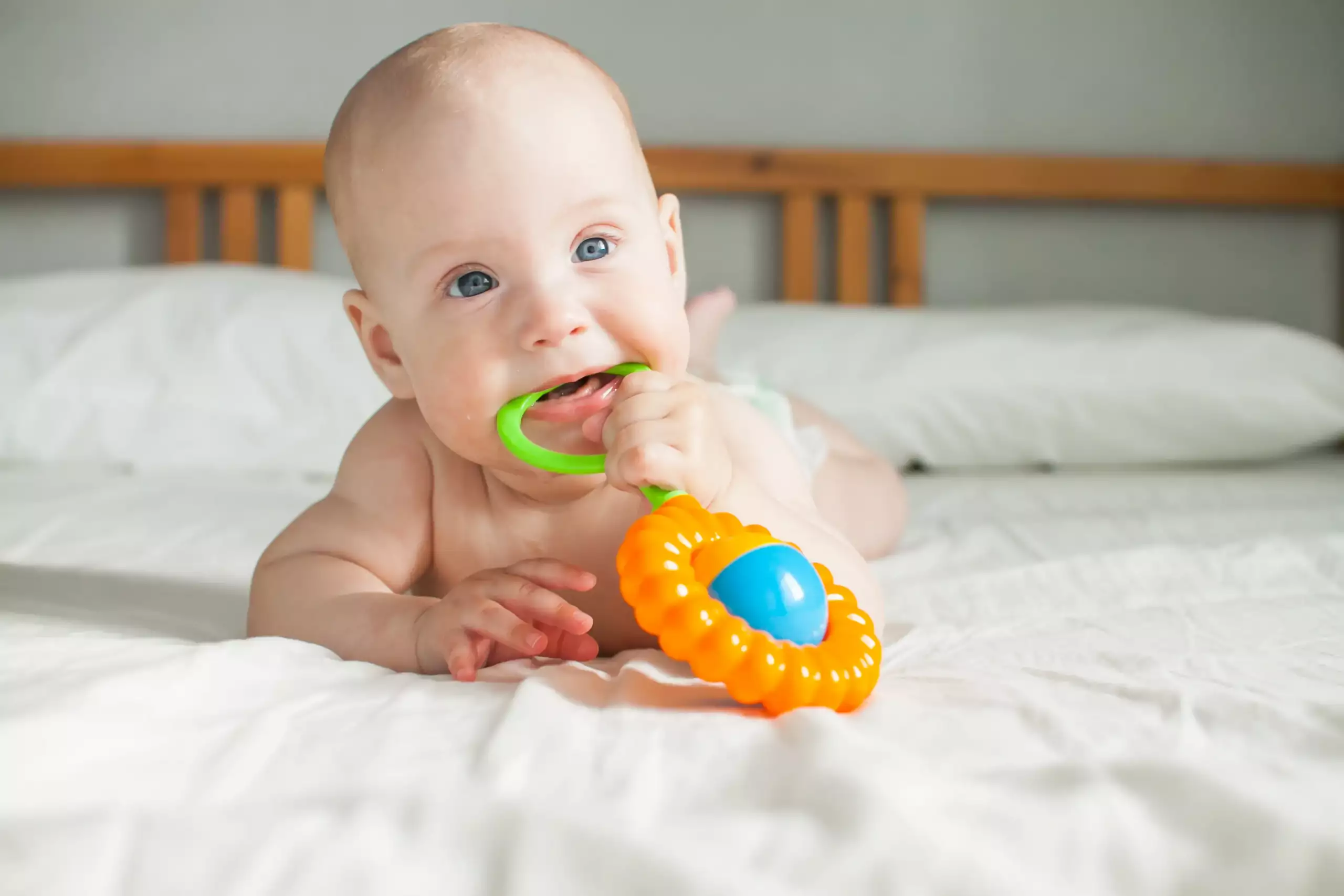 Mordedor Para Bebê Alivio Dor Dentinhos De Agua Gelado